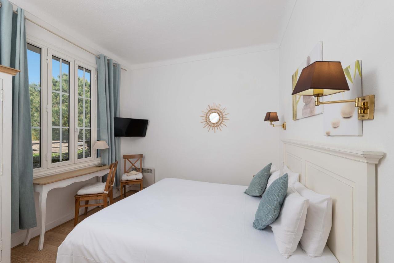 Small Standard Double Room,1403126813:JPEG