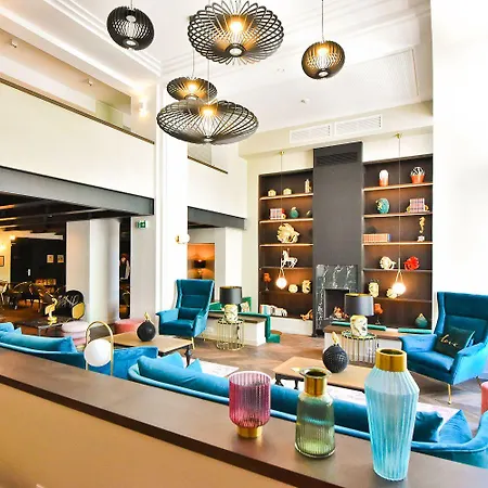 Hotel La Villa Port D'Antibes & Spa-2